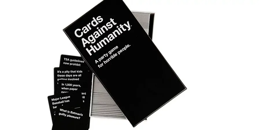 Cards Against Humanity: How To Play?