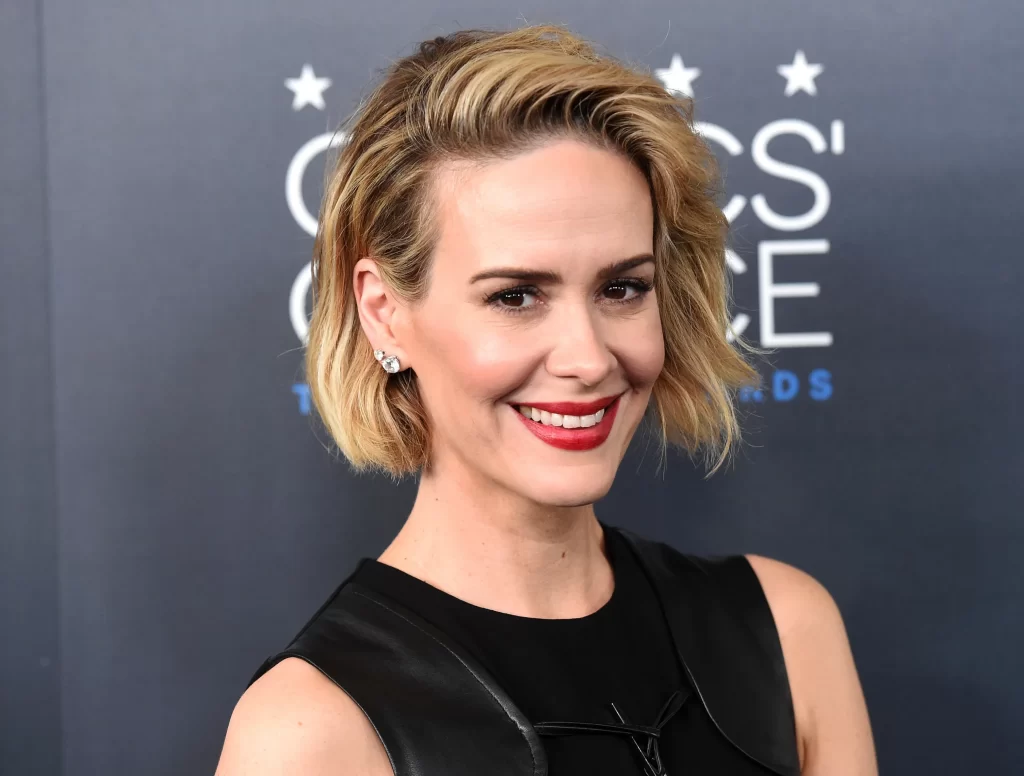 Is Sarah Paulson Lesbian