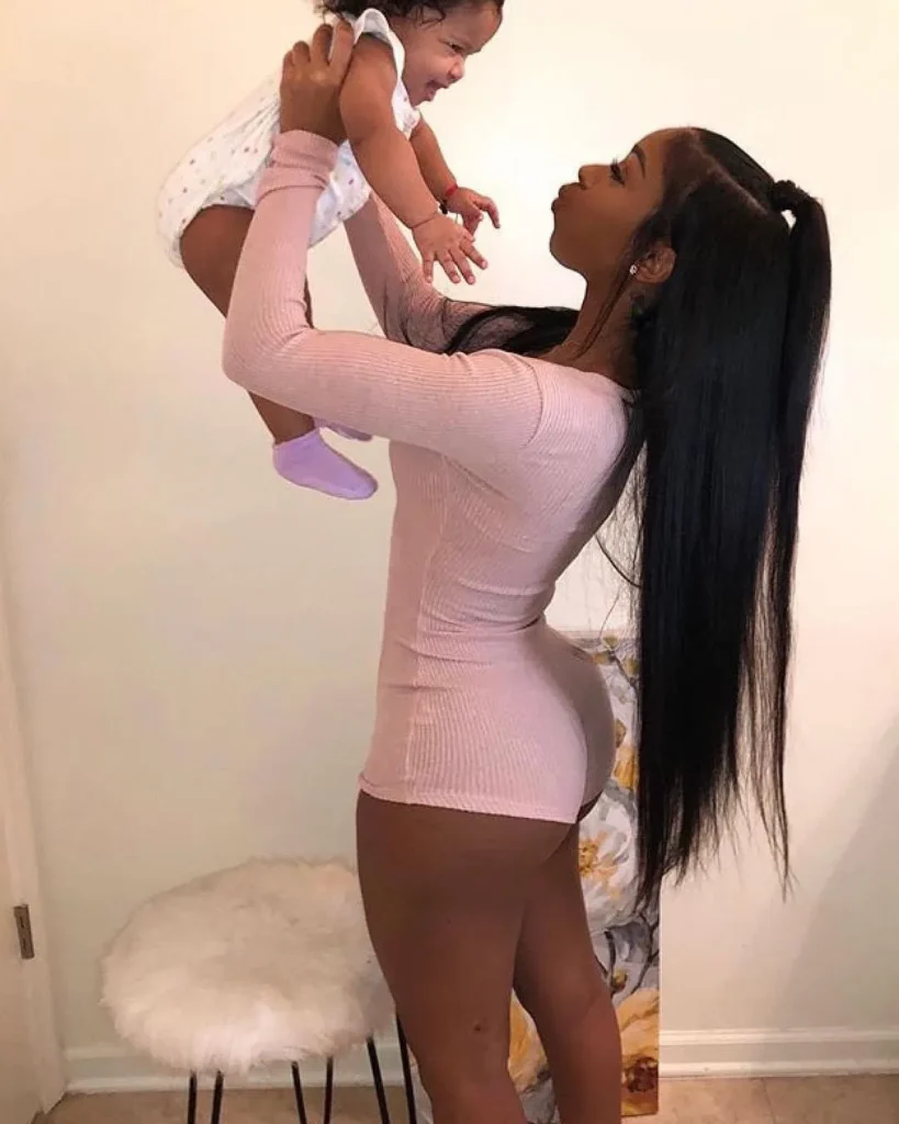 Bernice Burgos with her daughter