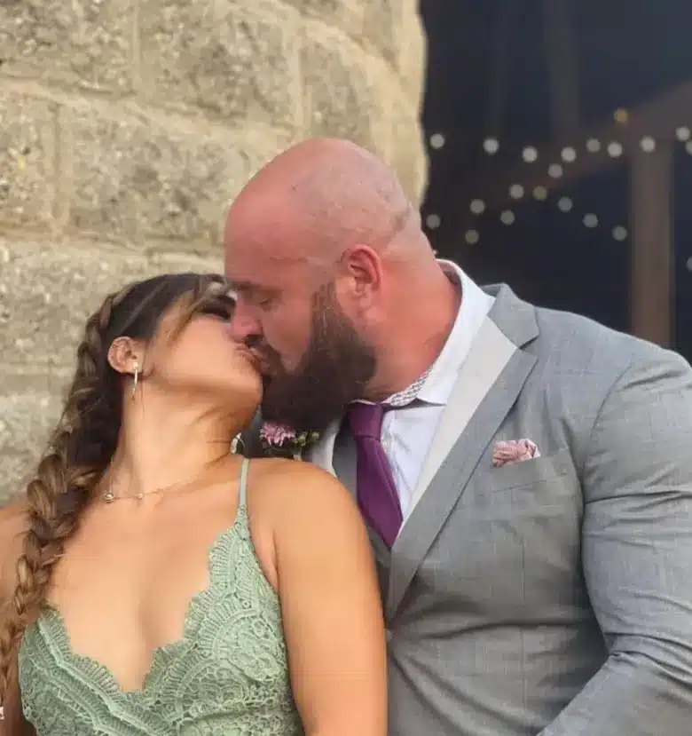 Braun Strowman And Raquel Gonzalezs Relationship