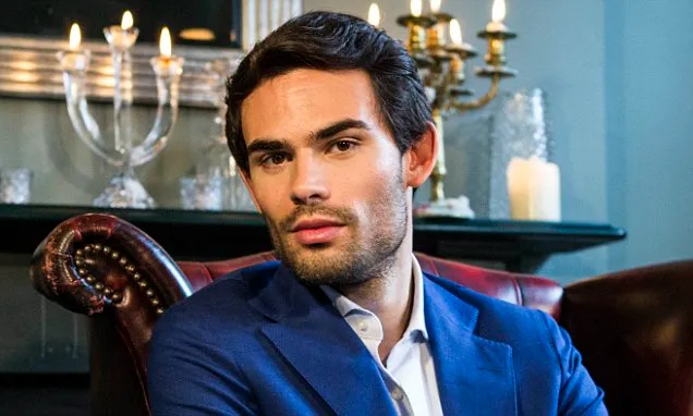 Mark-Francis Vandelli Partner: Is He Gay?