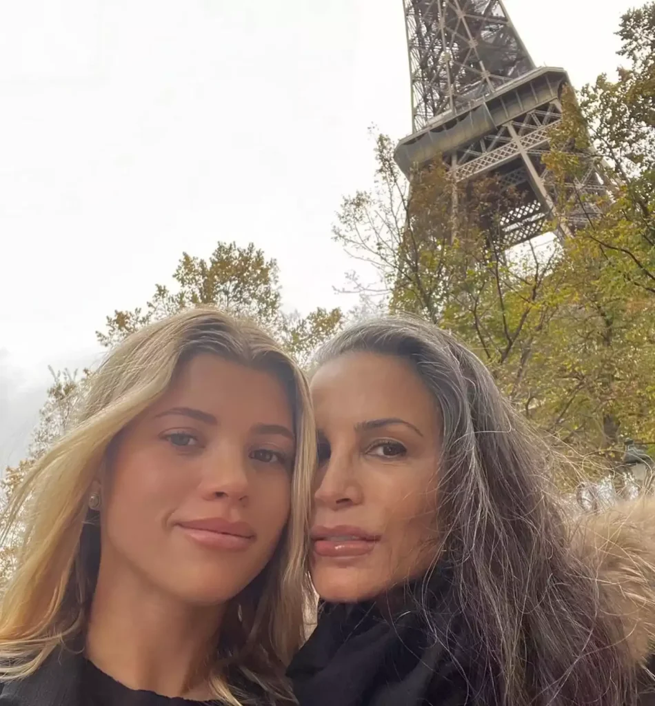 Sofia Richie and her mother Diane Alexander in Paris in 2022